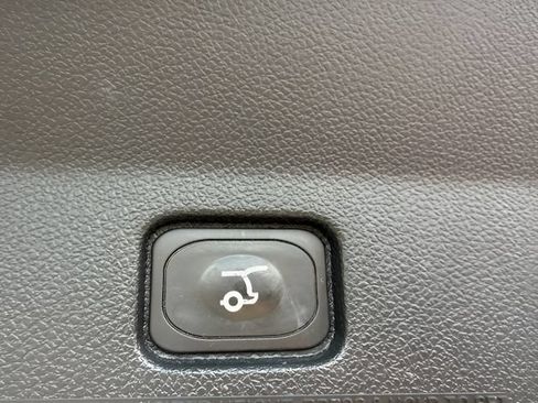 Used 2016 Ford Explorer Limited AWD/4WD image 8