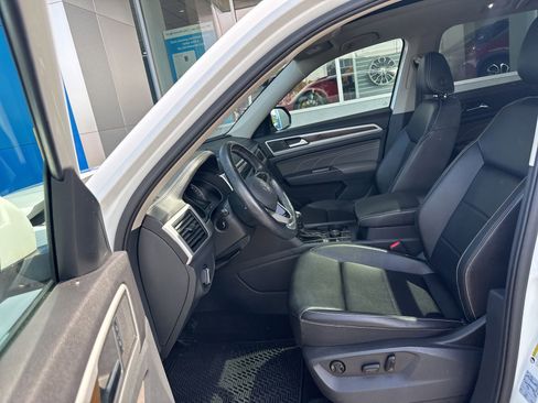 Used 2021 Volkswagen Atlas SE w/ Panoramic Sunroof Package AWD/4WD image 23