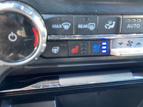 Certified 2025 Ford F150 Lariat w/ Equipment Group 501A Mid AWD/4WD image 29