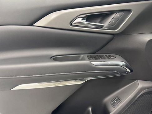 New 2026 Chevrolet Traverse LT w/ Driver Confidence Package image 9