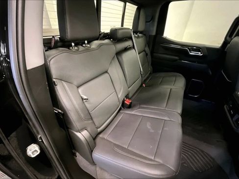 Used 2022 Chevrolet Silverado 1500 LT Trail Boss w/ LT Trail Boss Premium Package AWD/4WD image 23