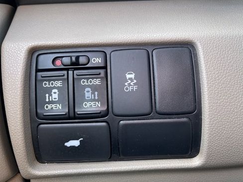 Used 2012 Honda Odyssey EX-L image 24