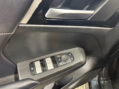 Used 2024 Mitsubishi Outlander SE Black Edition image 10