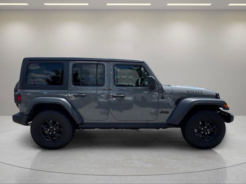 Used 2021 Jeep Wrangler Unlimited Sport AWD/4WD image 6