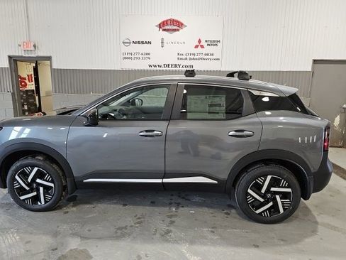 New 2026 Nissan Kicks SV image 6