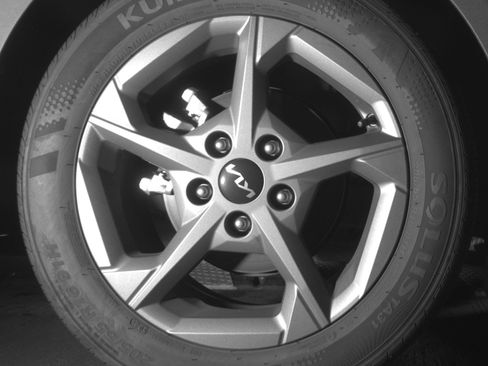 Used 2025 Kia K4 LXS image 15