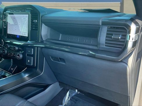 Used 2024 Ford F150 STX image 29