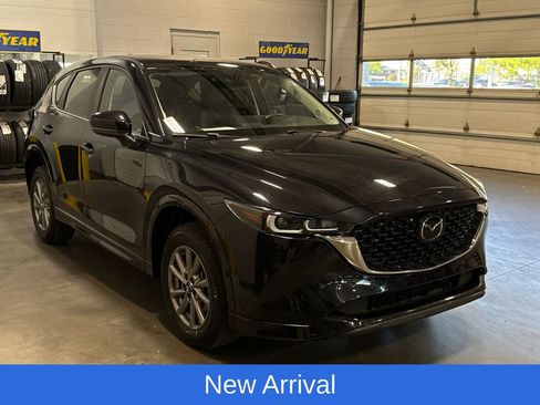 Used 2025 MAZDA CX-5 AWD 2.5 S w/ Select Package image 3