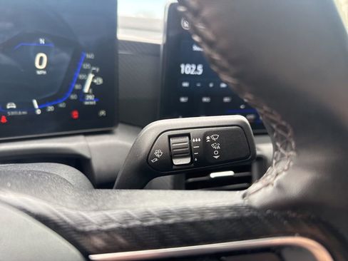 Used 2024 Ford Mustang Coupe image 19