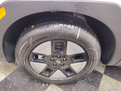 New 2026 Hyundai Santa Fe SE image 5