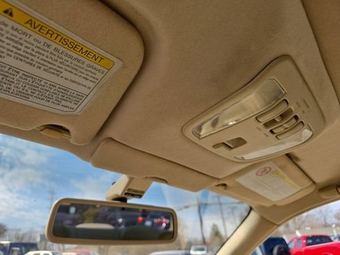 Used 1997 INFINITI J30 image 23