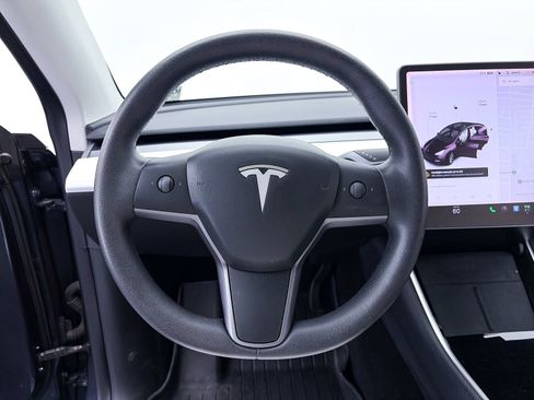 Used 2020 Tesla Model Y Long Range AWD/4WD image 26