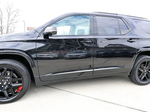 Used 2021 Chevrolet Traverse Premier w/ Redline Edition image 33