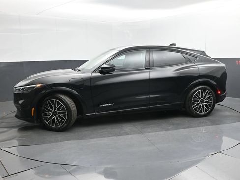 Used 2024 Ford Mustang Mach-E Premium AWD/4WD image 29
