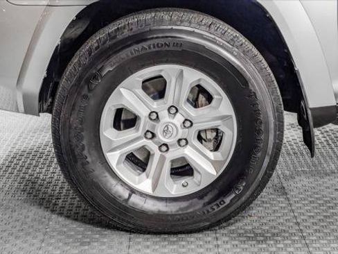 Used 2018 Toyota 4Runner SR5 RWD image 27