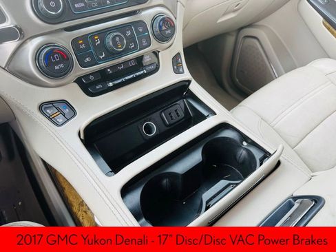 Used 2017 GMC Yukon Denali w/ Open Road Package RWD image 21