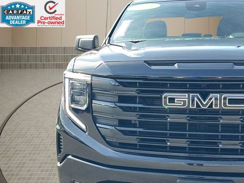Used 2023 GMC Sierra 1500 Elevation image 10