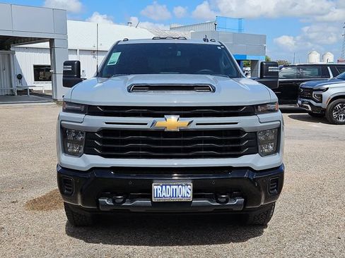Certified 2025 Chevrolet Silverado 2500 Custom w/ Custom Value Package AWD/4WD image 36