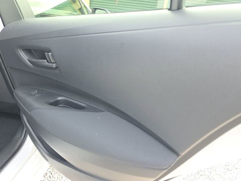 Certified 2025 Toyota Corolla LE image 18