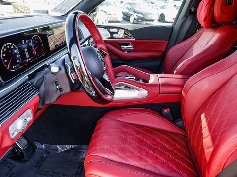 Certified 2025 Mercedes-Benz Maybach GLS 600 4MATIC image 26