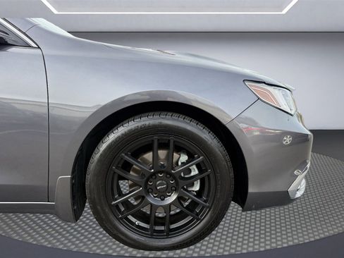 Used 2018 Acura TLX image 35