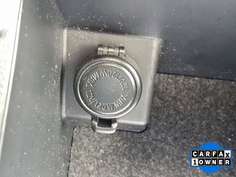 Certified 2025 Subaru Outback Onyx Edition image 35