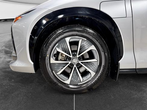 Used 2023 Lexus RZ 450e Premium w/ Technology Package AWD/4WD image 27