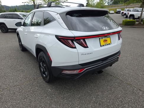 Used 2022 Hyundai Tucson SEL AWD/4WD image 4