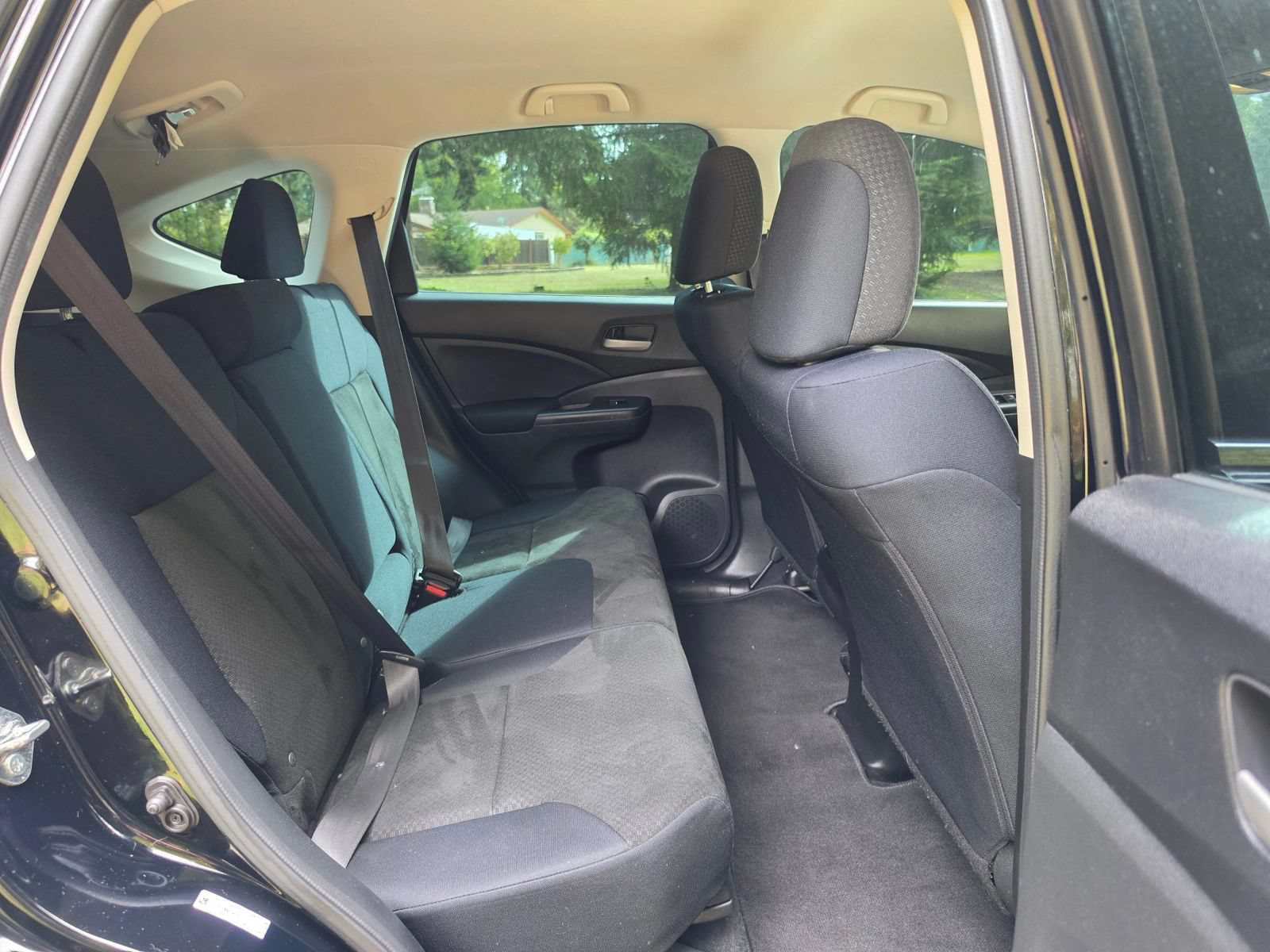 Used 2015 Honda CR-V LX image 11