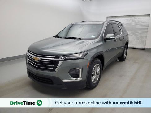 Used 2023 Chevrolet Traverse LT AWD/4WD image 1