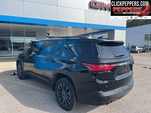 Used 2023 Chevrolet Traverse RS AWD/4WD image 4