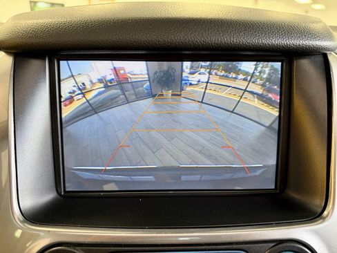 Used 2015 Chevrolet Tahoe LTZ RWD image 11