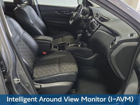 Used 2022 Nissan Rogue Sport SV w/ Technology Package AWD/4WD image 11