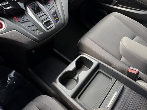 Used 2019 Honda Odyssey EX image 22