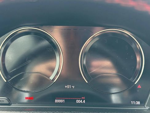 Used 2018 BMW 230i xDrive Coupe image 9