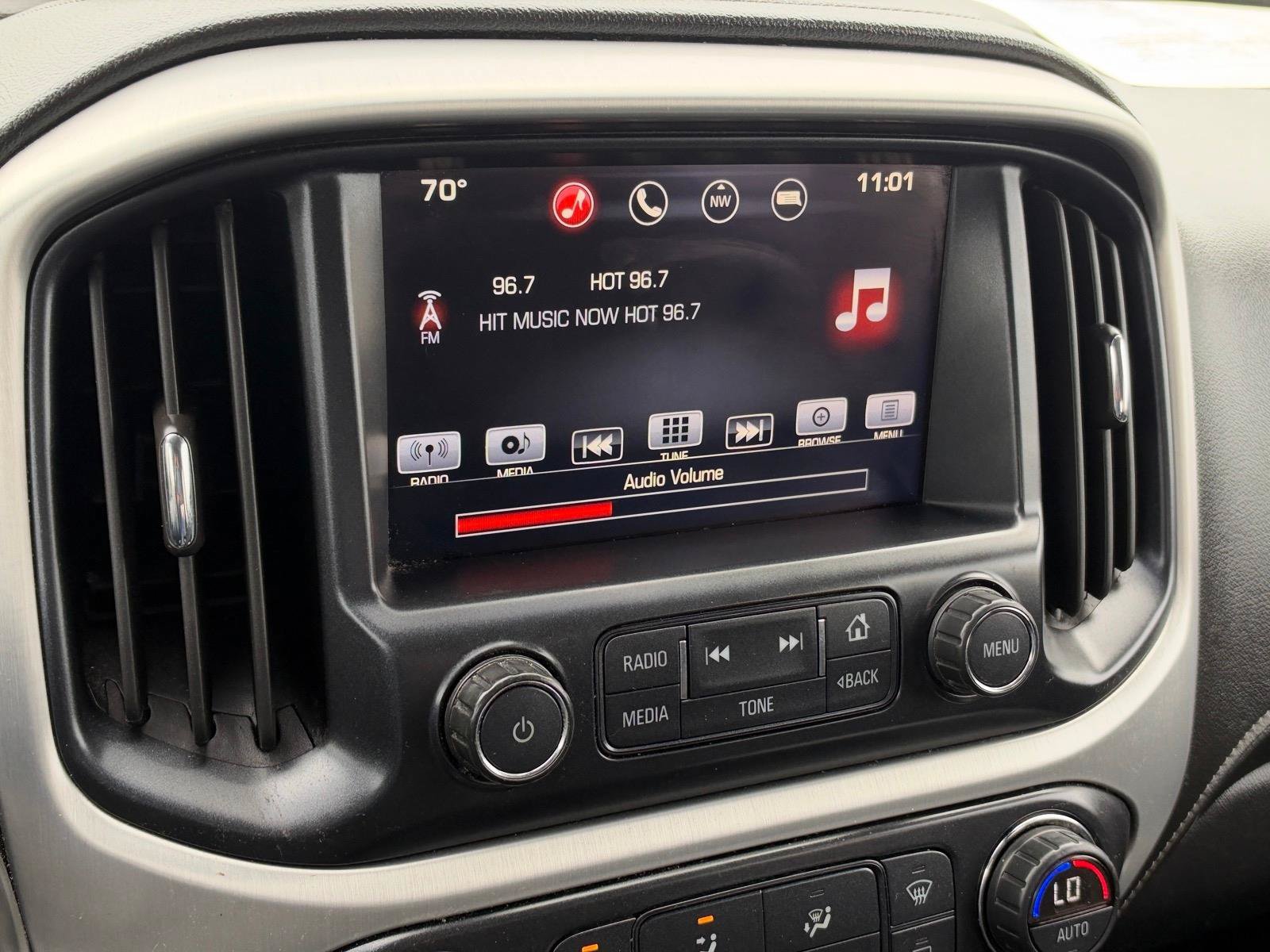 Used 2016 GMC Canyon SLE w/ Nightfall Edition AWD/4WD image 15