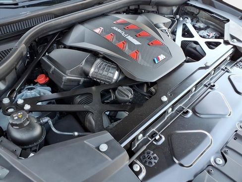 Used 2024 BMW X5 M Competition w/ Executive Package image 28