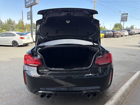 Used 2018 BMW M2 RWD image 6