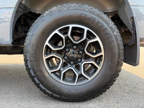 Used 2019 Ford F150 XL w/ Equipment Group 101A Mid AWD/4WD image 8