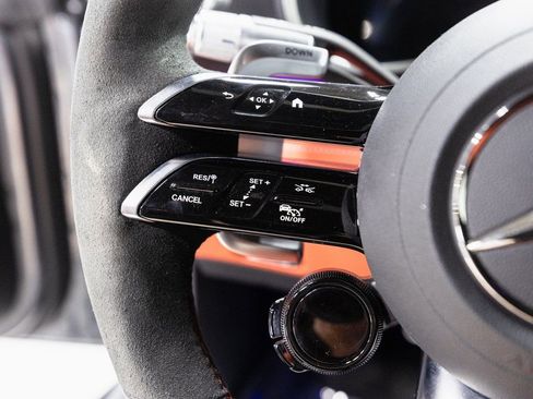 Used 2022 Mercedes-Benz SL 63 AMG SL 63 AMG image 12