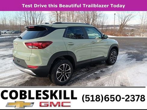 New 2026 Chevrolet TrailBlazer LT w/ Convenience Package image 3