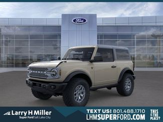 New 2025 Ford Bronco Badlands video 1