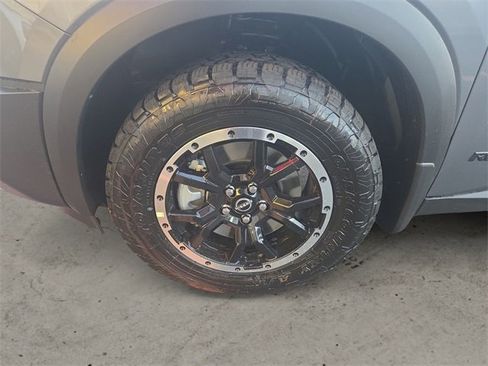 New 2025 Nissan Pathfinder Rock Creek image 14