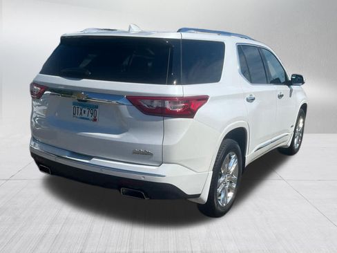 Used 2019 Chevrolet Traverse High Country w/ LPO, Floor Liner Package AWD/4WD image 3