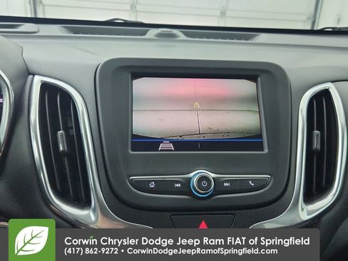 Used 2020 Chevrolet Equinox LT FWD image 24