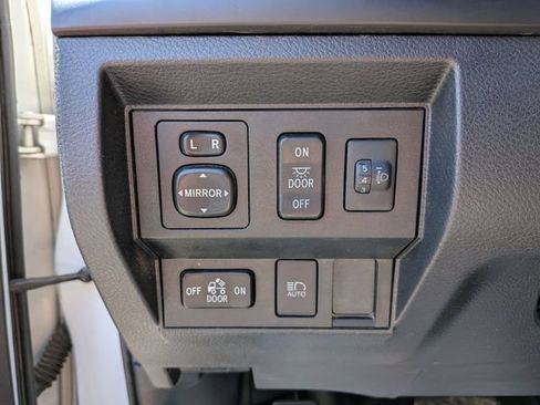 Used 2021 Toyota Tundra SR AWD/4WD image 13