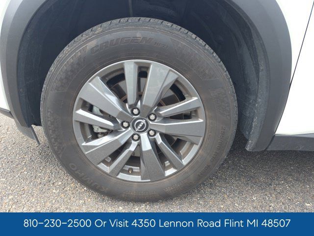 Used 2024 Nissan Pathfinder SV FWD image 23