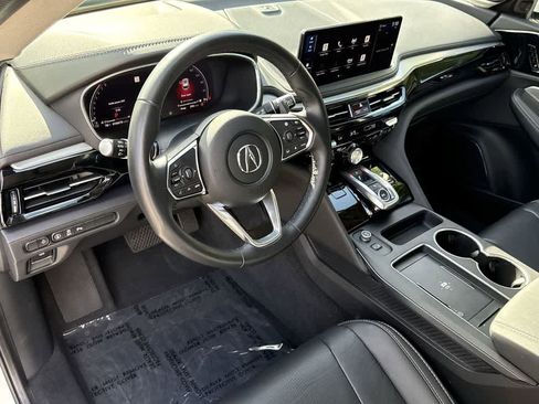 Certified 2025 Acura MDX FWD w/ Technology Package image 13