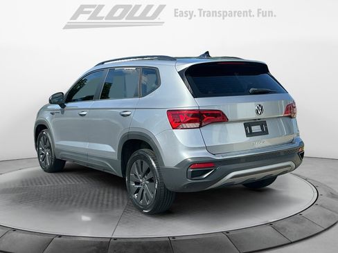 Used 2022 Volkswagen Taos S FWD image 6