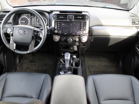 Used 2022 Toyota 4Runner TRD Off-Road Premium image 15